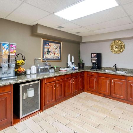 Super 8 By Wyndham Shepherdsville - Louisville South I65 Exterior foto